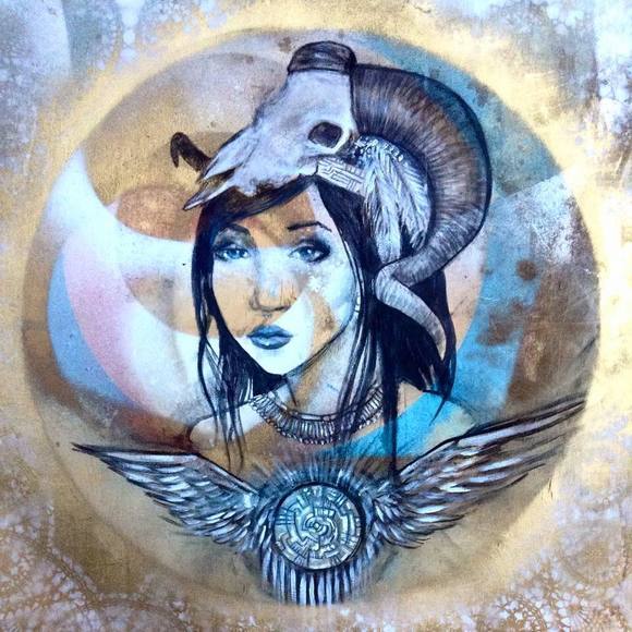 Meet your Posher, Roxy - Picture 1 of 1